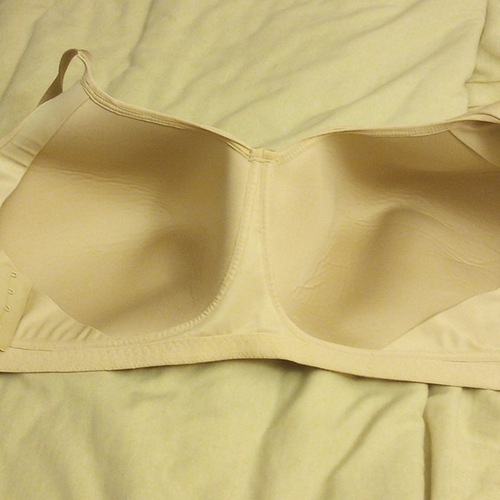 Bra - Picture 2 of 3